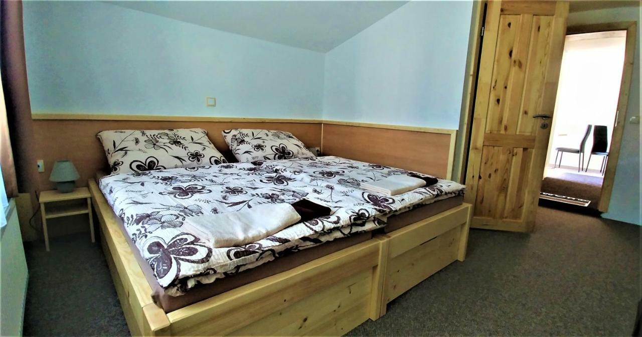 Penzion U Medi Cesky Krumlov Ngoại thất bức ảnh